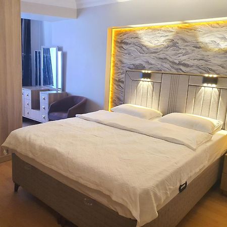 Kadikoey Bristol Hotel Стамбул Экстерьер фото